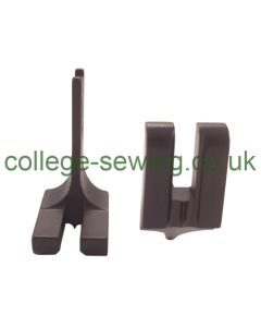 S94X1/8=3MM OUTSIDE DOUBLE PIPING FOOT